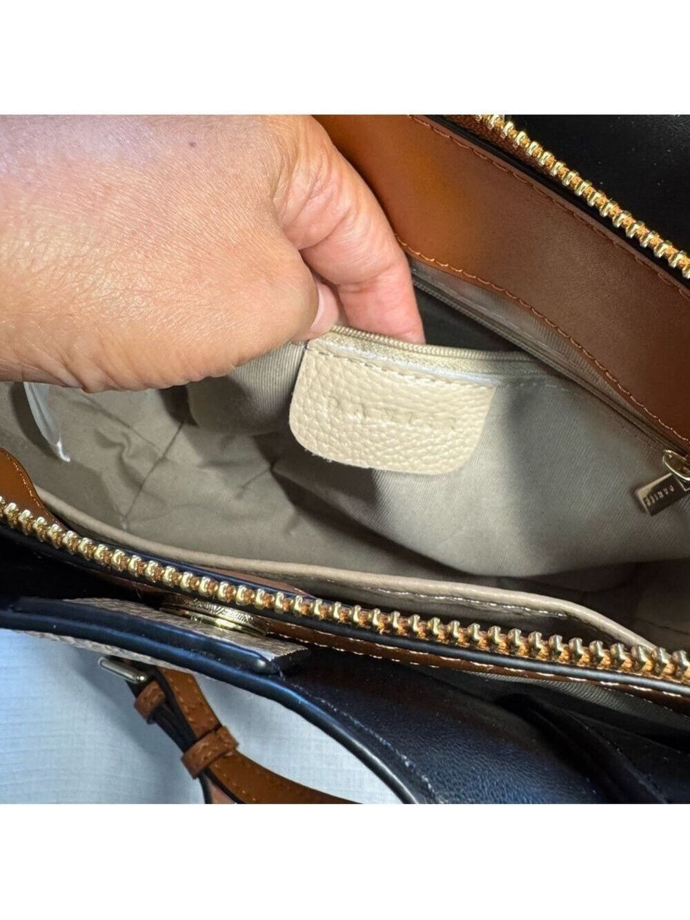 Danier Cream and Brown Crossbody Bag Top Handle and removable strap - Picture 9 of 12
